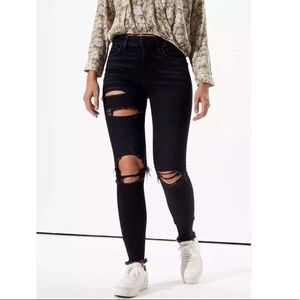 American Eagle High-Waisted Black Jegging